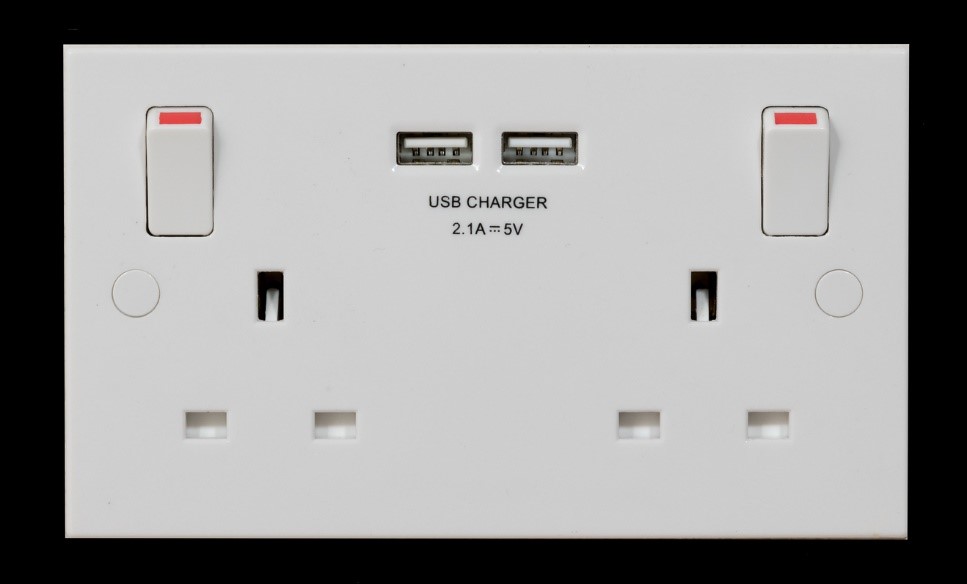 mk single socket with usb